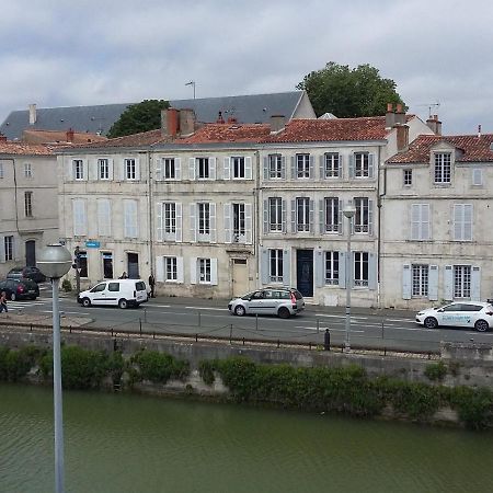Charmant 2 Pieces Au Coeur De La Rochelle, Ideal Pour 2 Personnes - Fr-1-551-33 La Rochelle  Exteriér fotografie