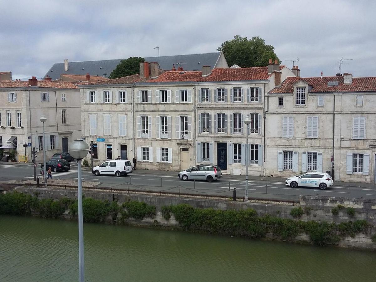 Charmant 2 Pieces Au Coeur De La Rochelle, Ideal Pour 2 Personnes - Fr-1-551-33 La Rochelle  Exteriér fotografie
